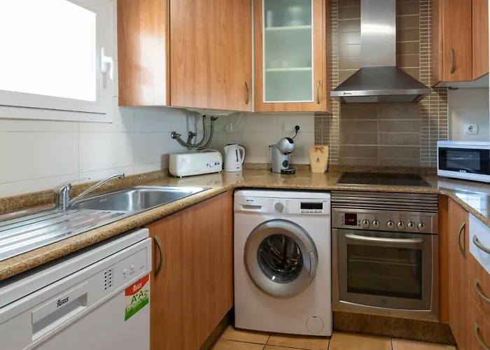 Aquamarina, 2 Dormitorios, By Bookindenia *